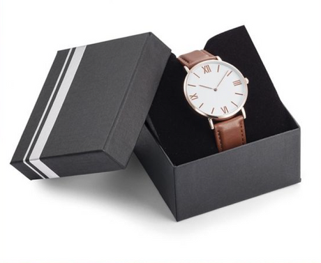 Montre avec cadran en métal personnalisée fabriquée en 🇫🇷