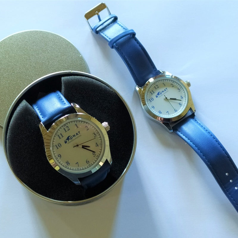 Montre avec cadran en métal personnalisée fabriquée en 🇫🇷